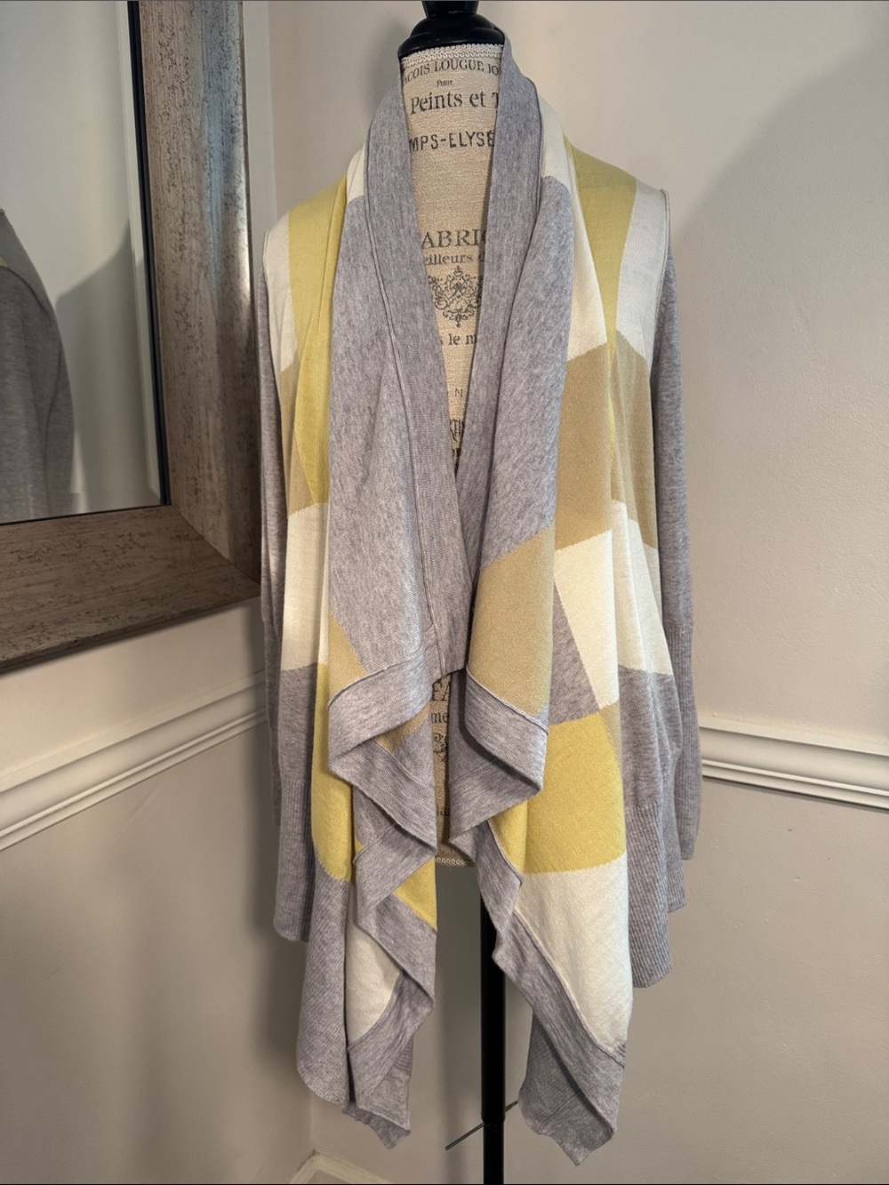 St. John Gray, Yellow & Cream Geometric Drape-Front Cardigan | PSmall